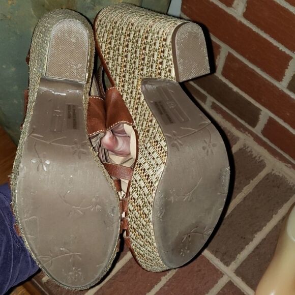 R2 BERNADETTE HEELS  - Picture 8 of 8